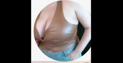 lozclaws - I squeeze my tits