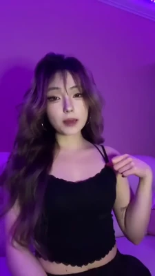 susansunn - I’m getting a new tattoo tomorrow 👀👀
