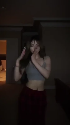 susansunn - Video screenshots  Dick reveal no face