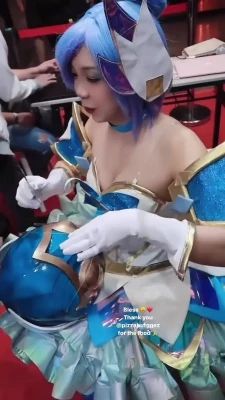 kitzcua - Squirting into the mirror like a good lil slut💦 just cause I know