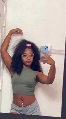thefamoustati - Watch me in the shower  QueenGiaLove.com