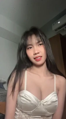 larizamnc - Cute little tail 🍑