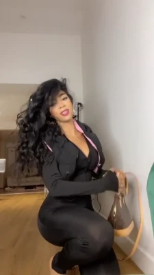 itssunpi - Logging online for a short stream! Let's make each other cum daddy