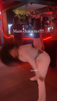 itssunpi - I think I m turned on by my own back shots with  daddy_jxxx