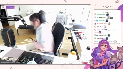 lolnatsumiii - Fucking myself with a NEW realistic dildo. It's the biggest one I've