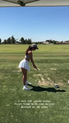 sssniperwolf - There’s so many ways to utilize gym equipment to get in your squats