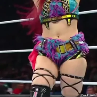 iyo_sky - 🎵 Booty booty booty booty🎵(to the tune of "Ruby" by Kaiser