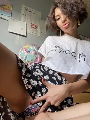 adorable_dina_official