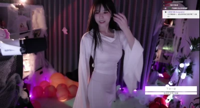 akaonikou - Do you like my ass? #littlewhore