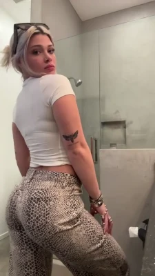 lvvisage - back&booty check 🥵