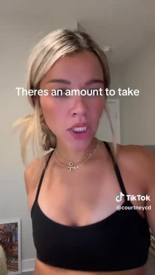 courtneycd - Does this make you hard?🤫💋