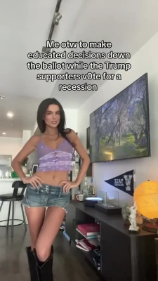 victoriahammett - Bouncy bouncy titties, they are like soft clouds lol