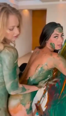 vippalomapiazzi - 7 Minute Upside down deepthroat with Fake cum and tit slapping from