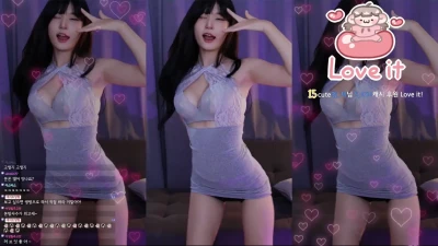 golaniyule_ - What Is better a biceps or cock