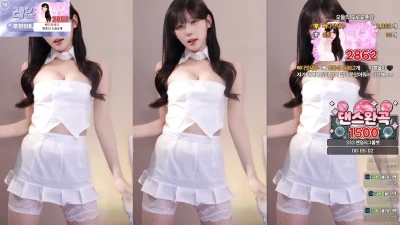 golaniyule_ - Would you get on top of me?😳