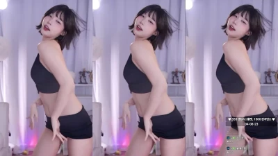 golaniyule_ - Hmmm... this is so nice and wet 🥵😜