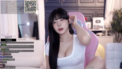 golaniyule_ - Gonna be sharing the impromptu livestream blowjob soon daddies 💕 part 1