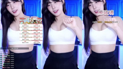 golaniyule_ - Tonight's vid will be a dildo ride titty bounce per request.