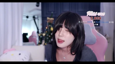 golaniyule_ - (づ｡◕‿‿◕｡)づ