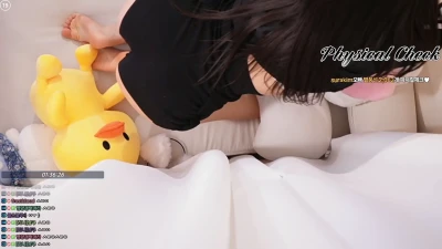 golaniyule_ - I want you to run your tongue across my nipples.👅👀😜💯