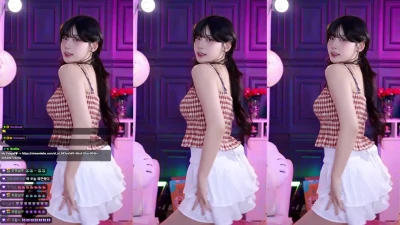 golaniyule_ - Like to watch girls doing very bad things in public? Subscribe to my