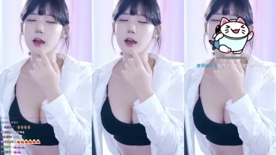 golaniyule_ - Pretty face with the feet to match