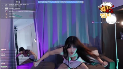 golaniyule_ - Swipe for a video! I shouldn't have to do these things by myself