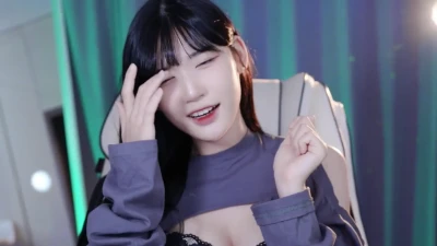 golaniyule_ - 14 inches Dildo 😈😅🫣