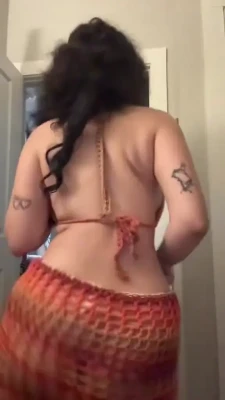 kalimariamoon - A sexier version of my latest tik Tok ft some lame comments that I
