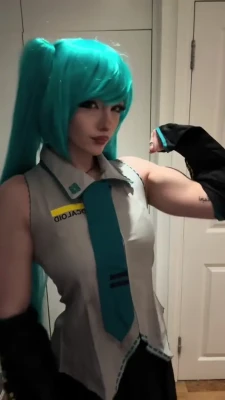 sistervader - 🆕 📹 The THICKEST cock I’ve EVER had!! 🤯I was so excited to