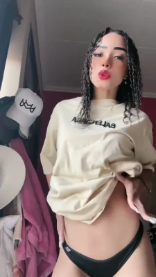majo_v17__ - My reaction when I added tip alerts to the stream  come by and spam