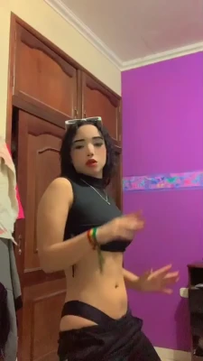 majo_v17__ - That’s it, grab my boobs and imagine them bouncing over you 😉