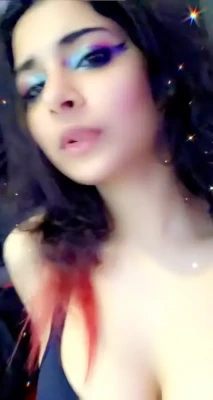 komal - Did I mention that I was plugged and ready? 😇   Butt plugs,