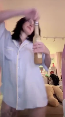 gabbieeem - Throwback to my birthday! I love dancing for you… 💋