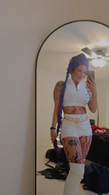 halocene - Cum get dressed with me tips always appreciated x