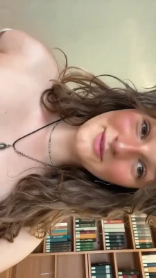 itscarlyjane - Grey toes