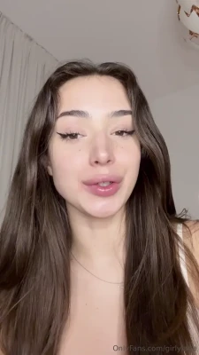 girlylana - Who wants to see me eat this banana in the back of my
