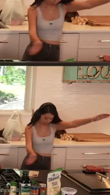 extraemily - rlly cute set tomorrow night :p gn <3333