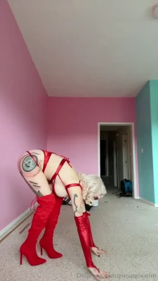 pinuppixie - Best view in the house am I right 😏😏😏😏 you know I’m