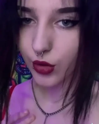 jaydelv - trying to find the best Angle  for a  cumshot