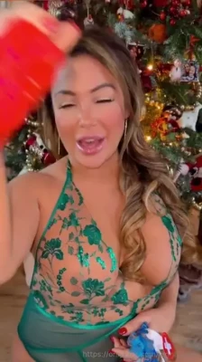 jenni - Love these big tits being played with, want your cock between them