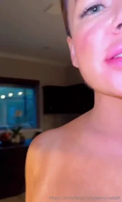 jenni - Who’s ready for a late night snack?