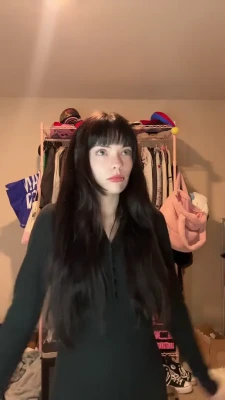 sizzlymizzly - Please don't cum until the end of the video! :P