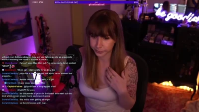 pixelsmixel - Bend me over this counter and fuck me 😈☔️