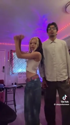 alayaxharmon - Would you like to fix my holes? Quer tapar meus buracos?