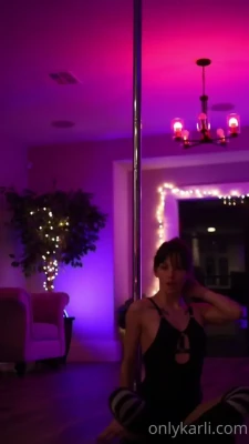 onlykarli - Suck on them daddy