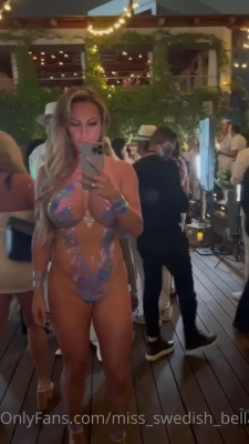 miss_swedish_bella - How do you feel about this?