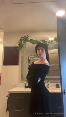 trinitybandit - I love sucking on this toy! I can’t wait to fuck myself with it😍