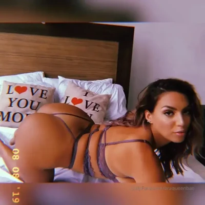araqueenbae - Can you imagine my feet casually tease your dick just like that