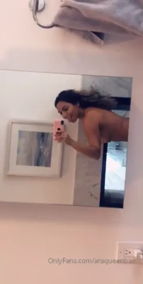 araqueenbae - Bath time 💦 Prepare for a fun DM tomorrow! ❤️ this post if